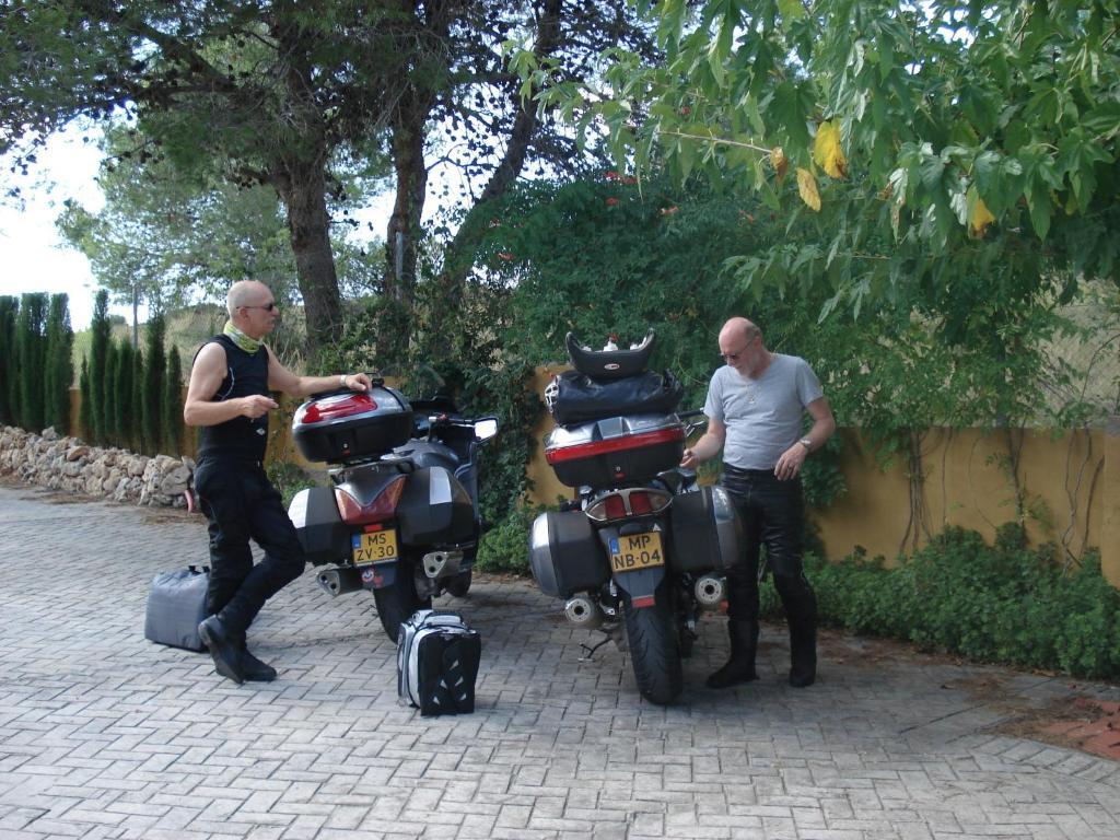 El Raco De La Pintora "Adults Only" Hotel Alberic Kültér fotó