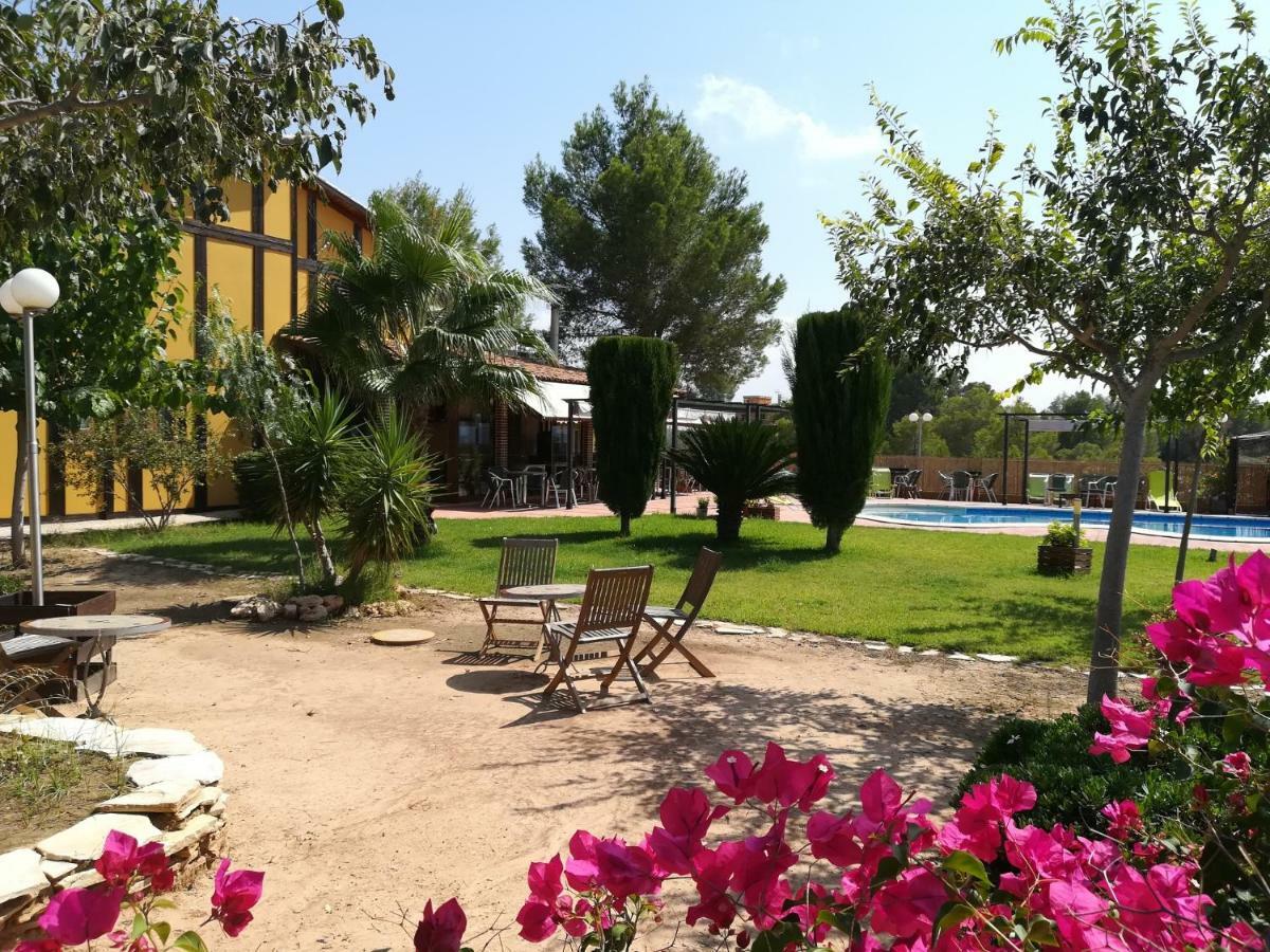 El Raco De La Pintora "Adults Only" Hotel Alberic Kültér fotó