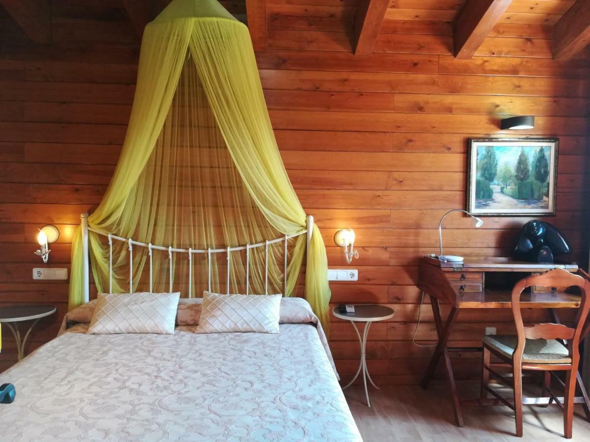 El Raco De La Pintora "Adults Only" Hotel Alberic Kültér fotó
